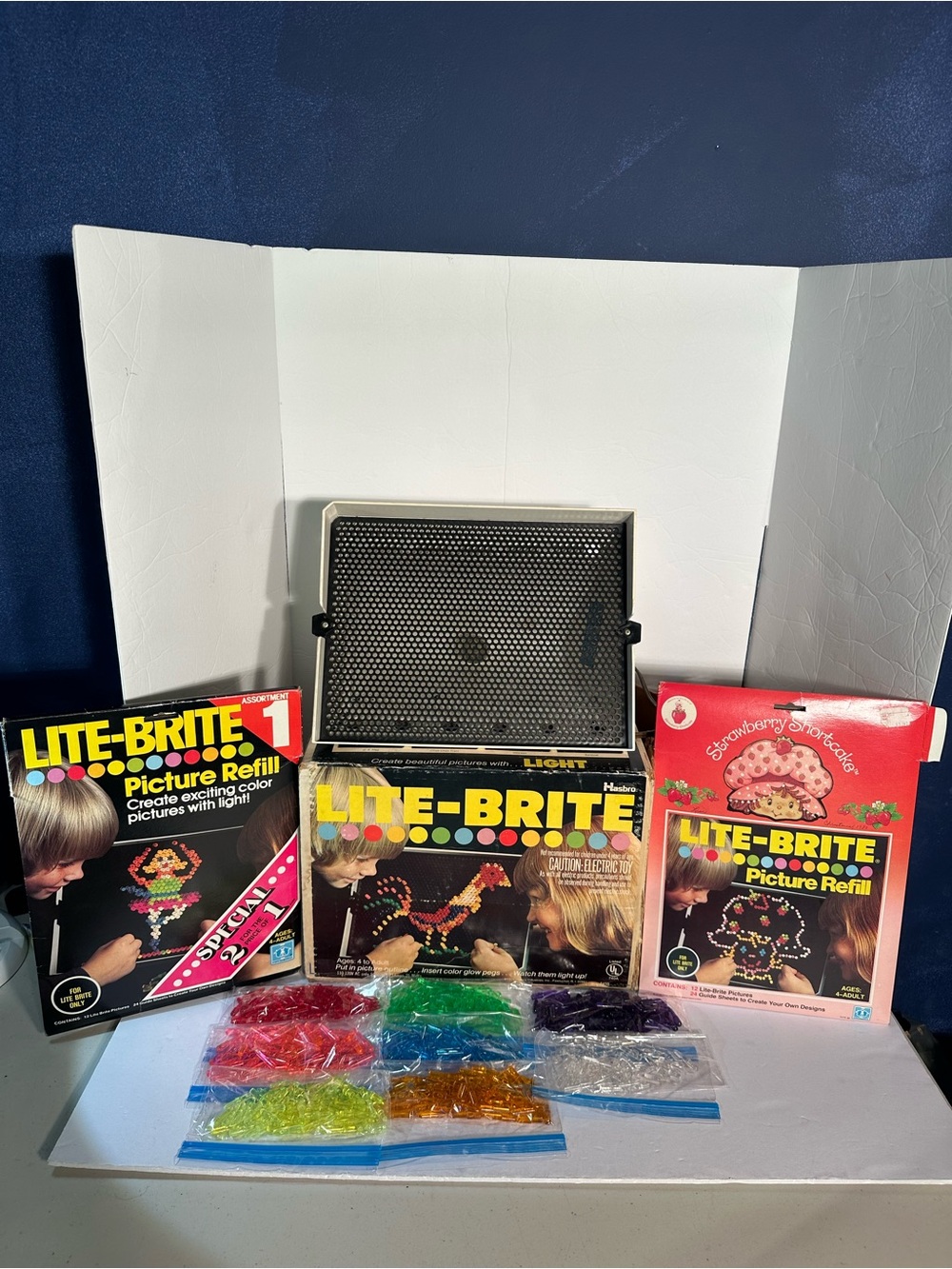 Vtg 1973 Hasbro Original Lite Brite Working W/Lite Brite Pictures & Create Own